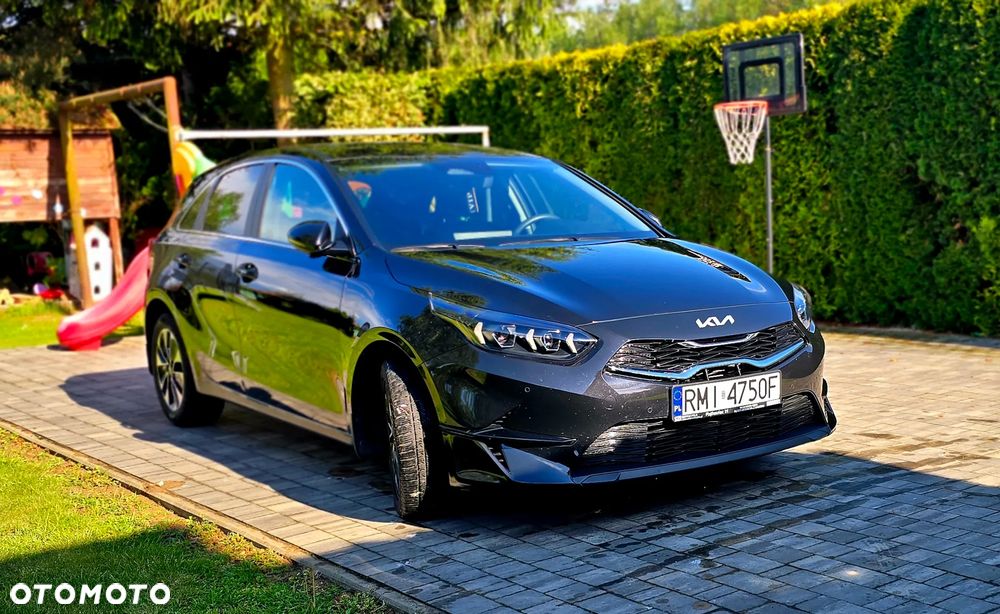 Kia Ceed 1.5 T-GDI Tribute - 3