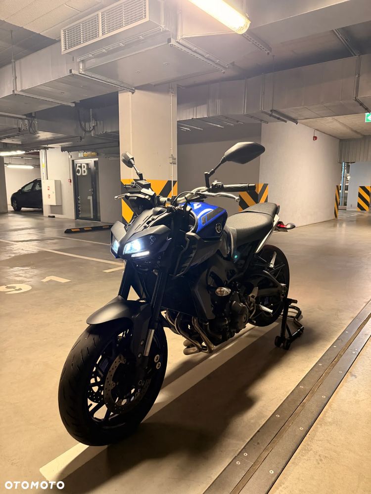 Yamaha MT - 8