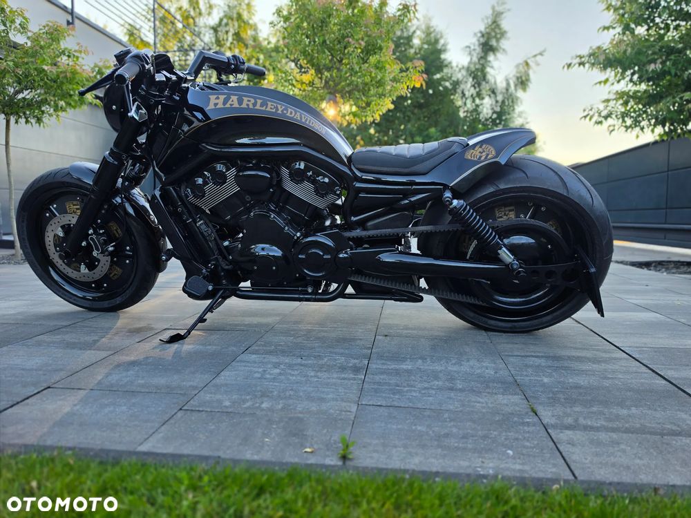 Harley-Davidson V-Rod Muscle - 15