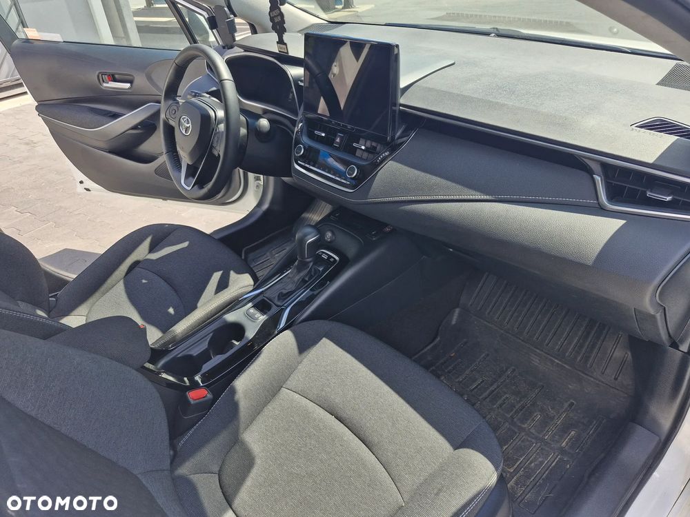Toyota Corolla 1.8 Hybrid Executive - 9