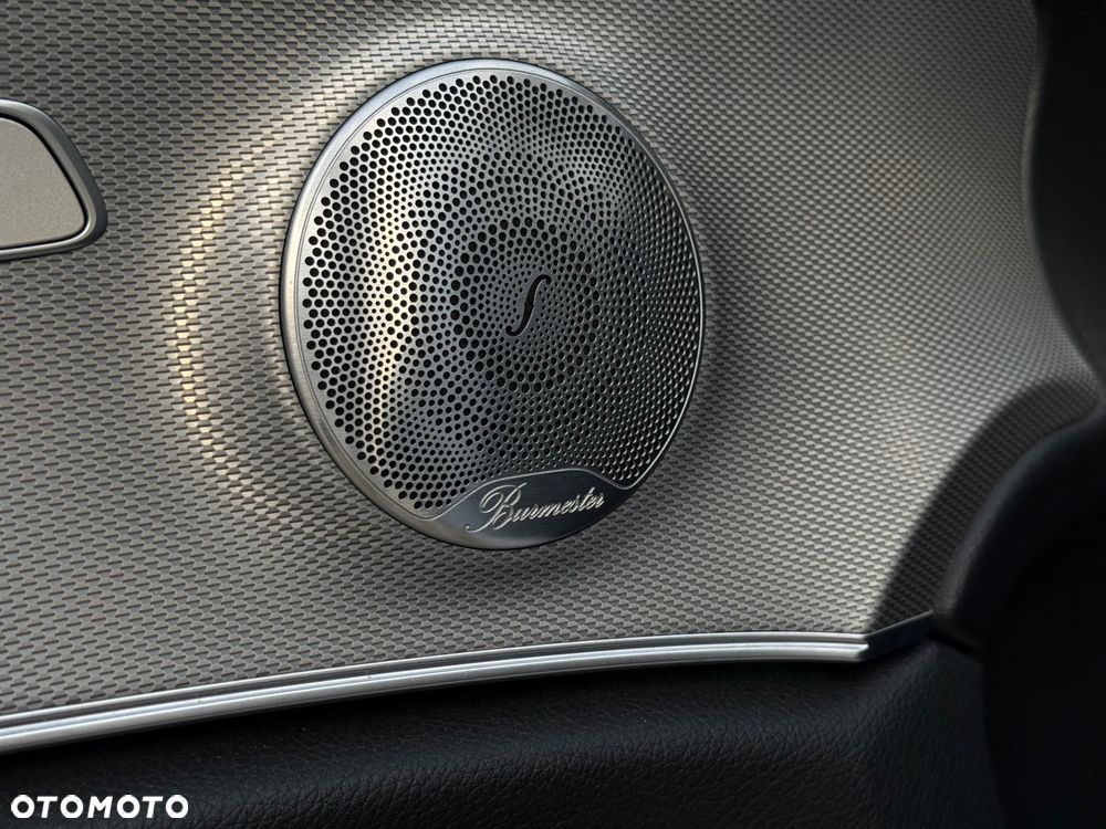 Mercedes-Benz Klasa E 220 d 9G-TRONIC - 23