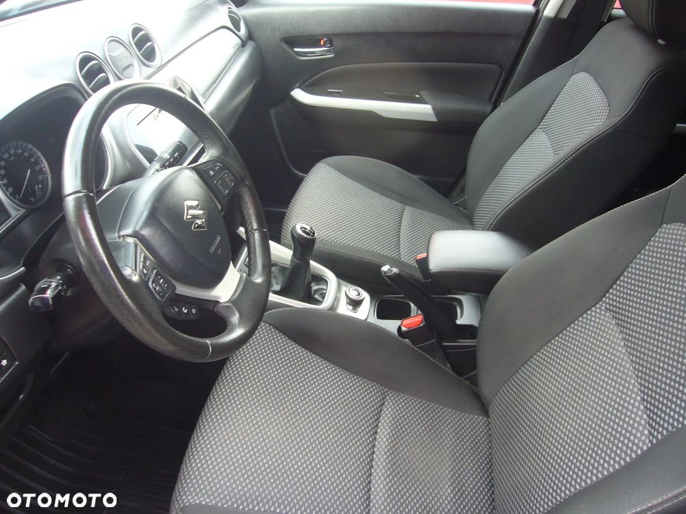 Suzuki Vitara 1.6 Premium 4WD - 11