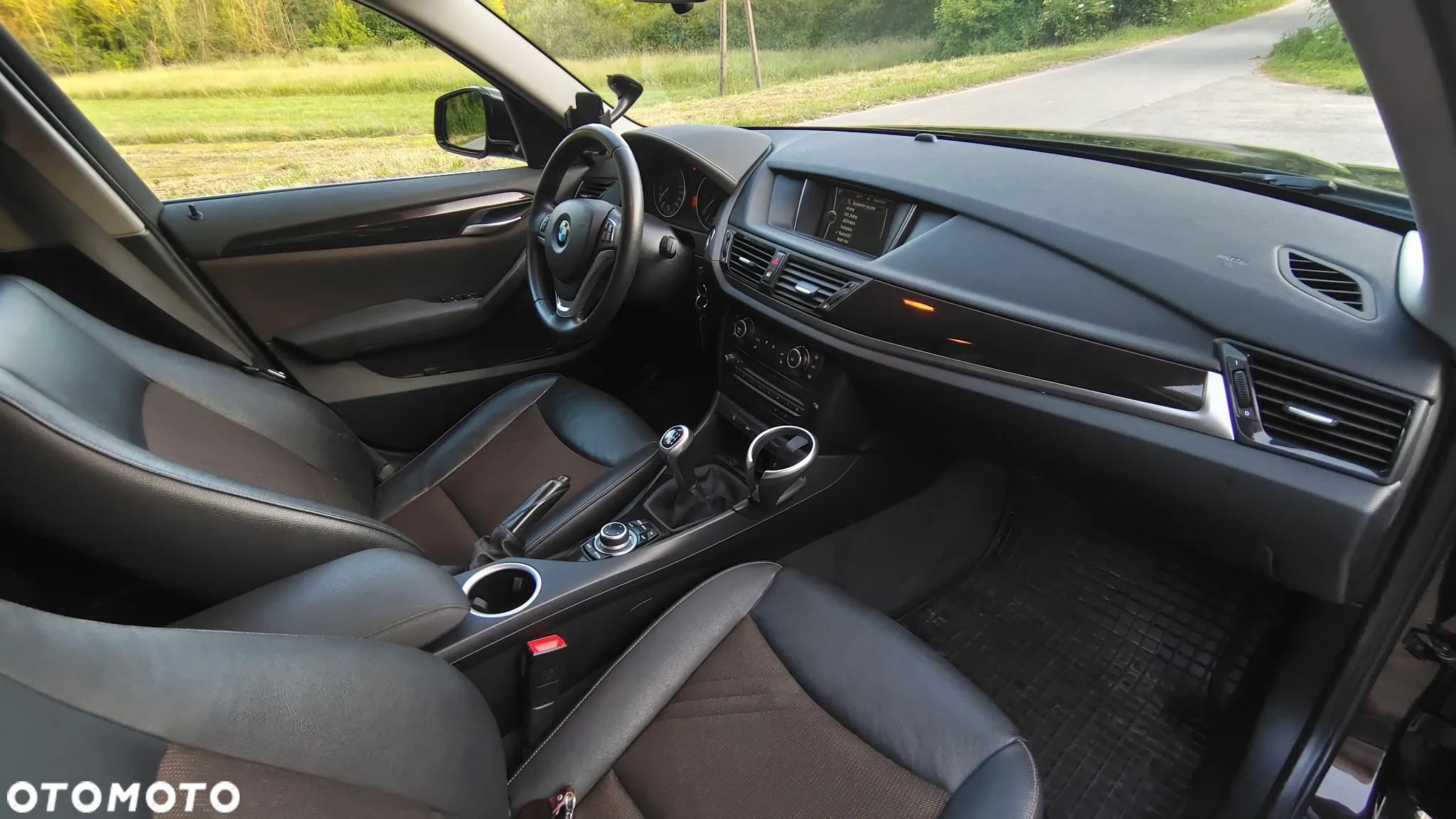 BMW X1 sDrive18d xLine - 19