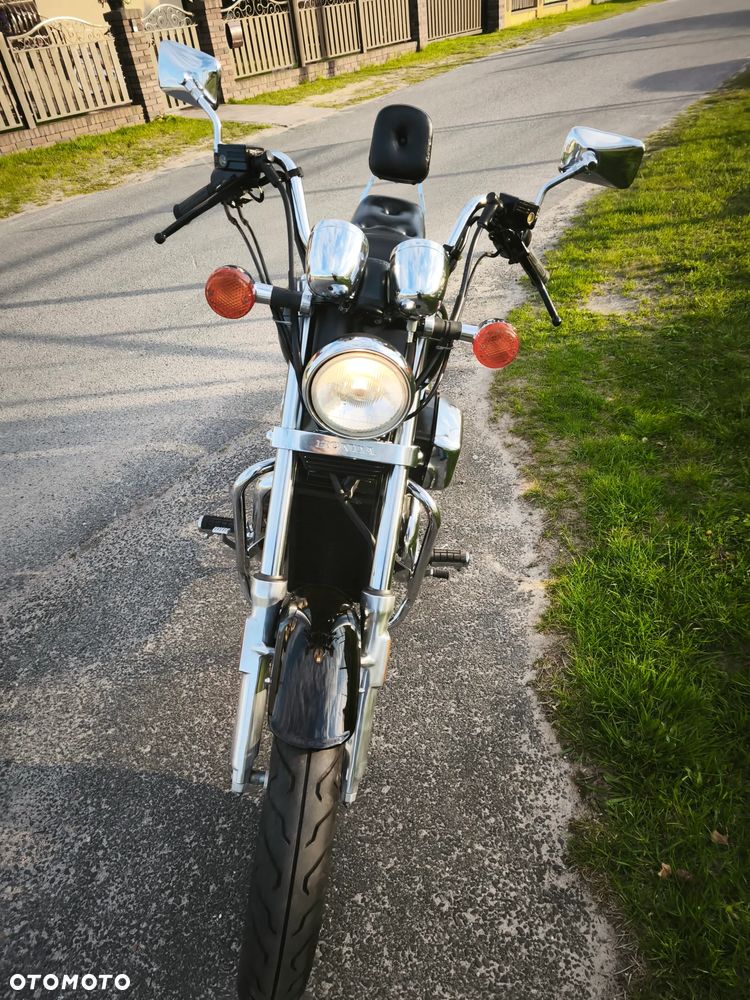 Honda Shadow - 6