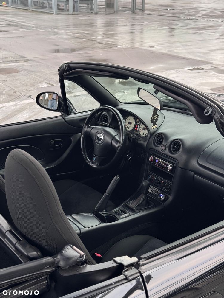 Mazda MX-5 1.6 16V - 10