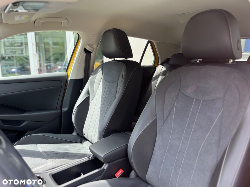 Volkswagen T-Roc 1.5 eTSI OPF DSG Style - 13