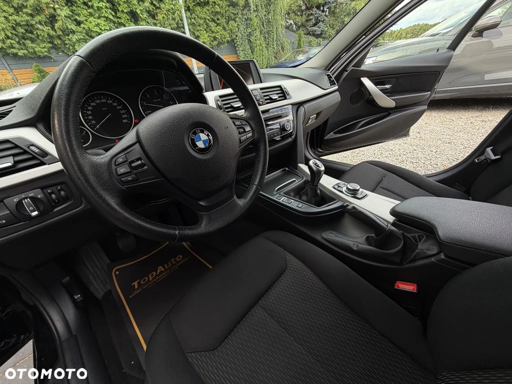 BMW Seria 3 320d Advantage - 19