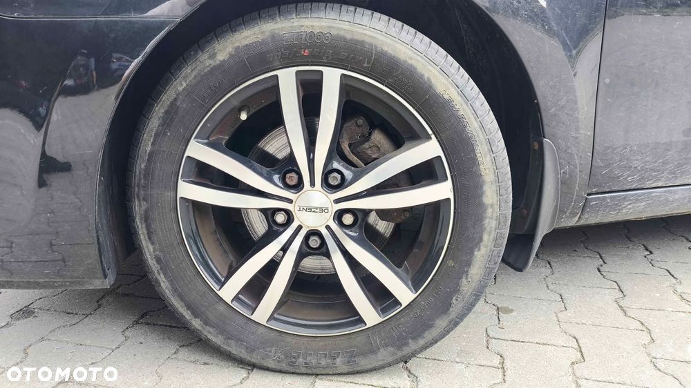 Hyundai i30 1.6 Classic + - 7