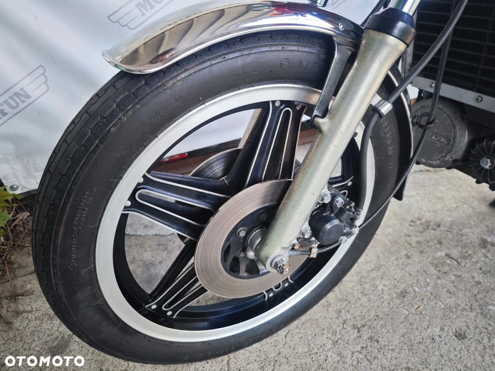 Honda CX - 12