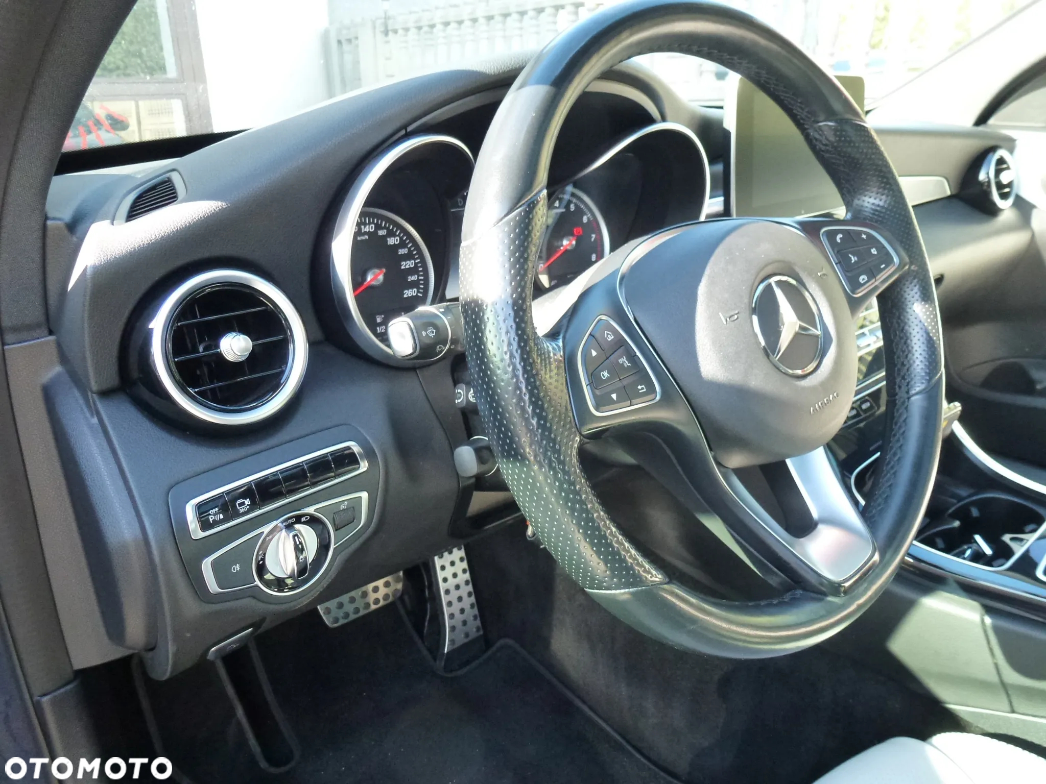 Mercedes-Benz Klasa C 300 7G-TRONIC Avantgarde - 13