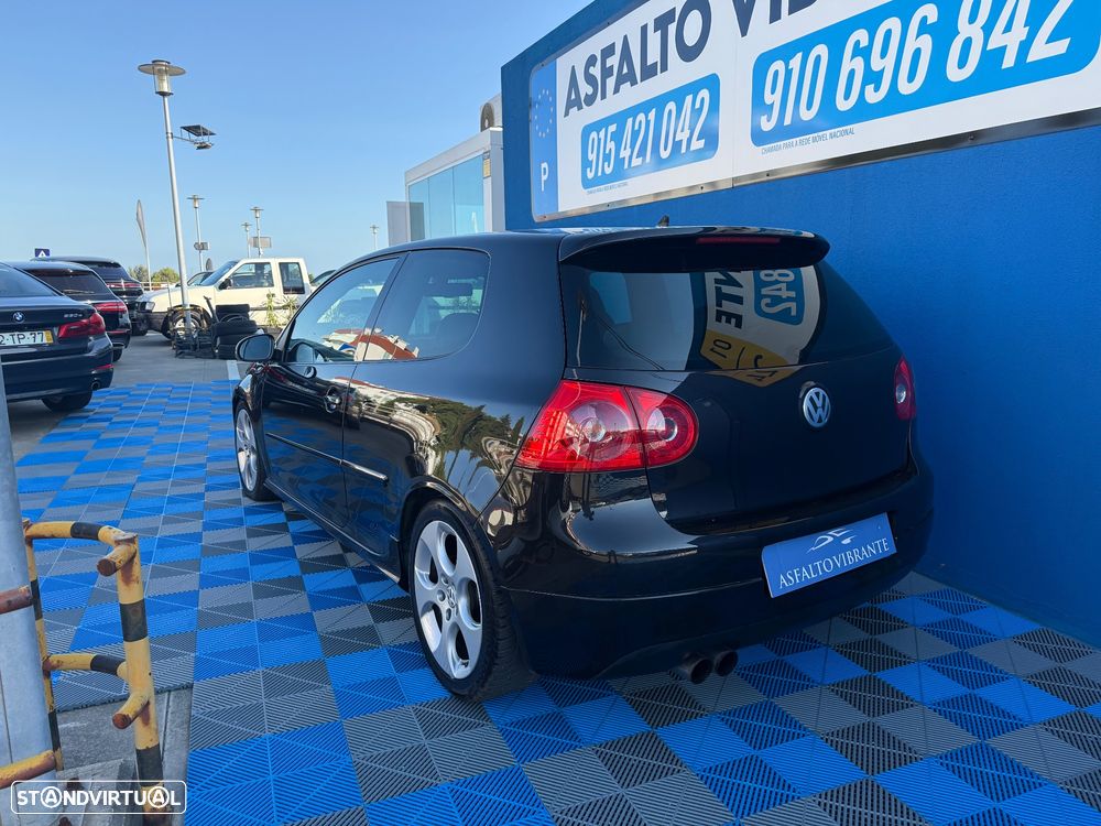 VW Golf 2.0 GTI DSG - 3