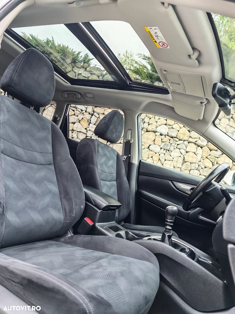 Nissan X-Trail 1.6 dCi N-Vision - 11