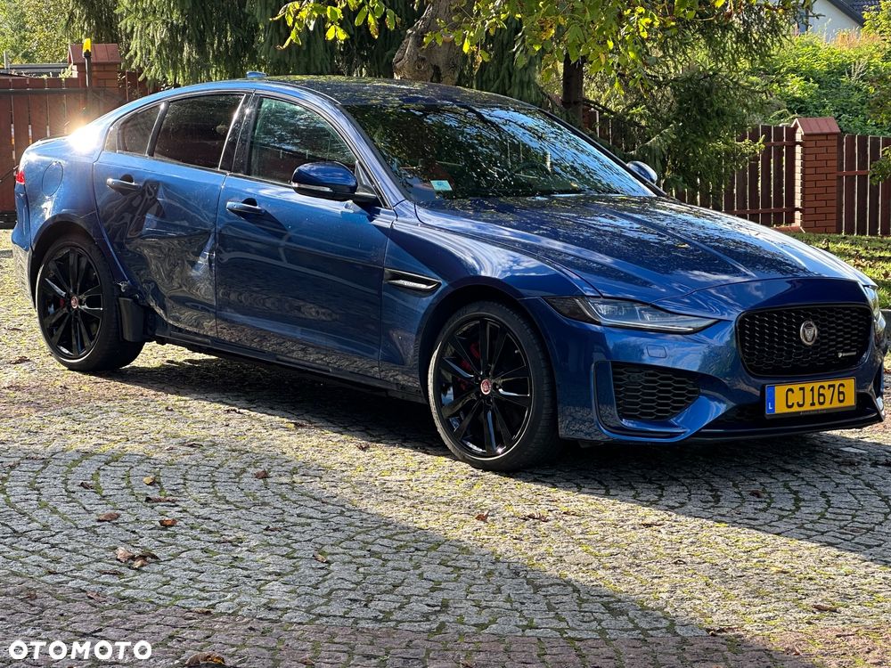 Jaguar XE 2.0 P300 AWD R-Dynamic HSE - 6