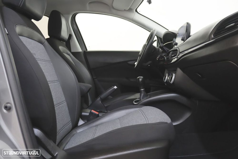 Fiat Tipo Cross 1.3 Multijet - 10