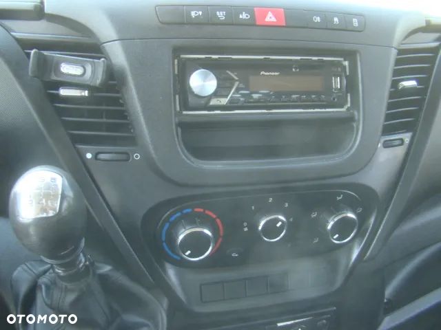 Iveco DAILY 35 C 3-STONNA WYWROTKA - 27