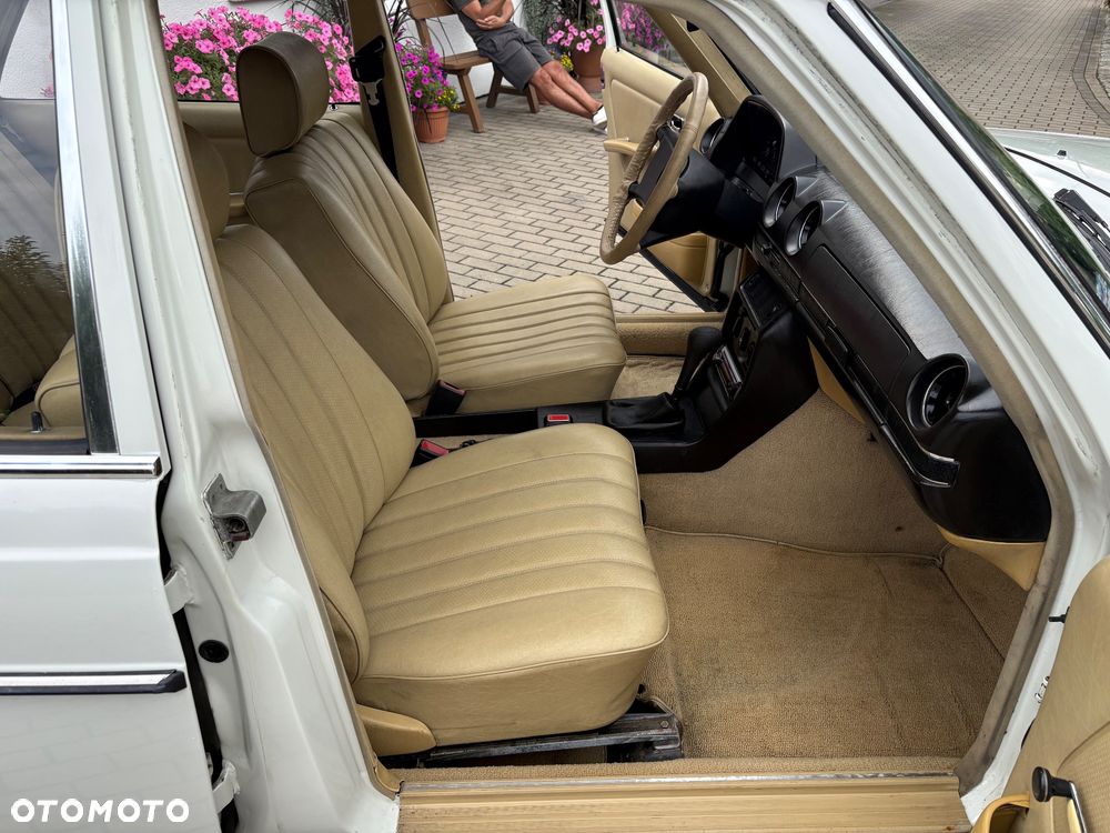 Mercedes-Benz W123 - 7