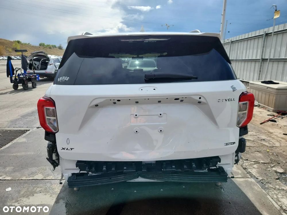 Ford Explorer - 7
