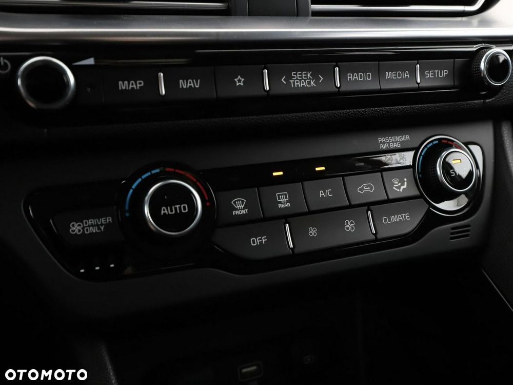 Kia Niro 1.6 GDI PHEV 2WD Spirit - 29