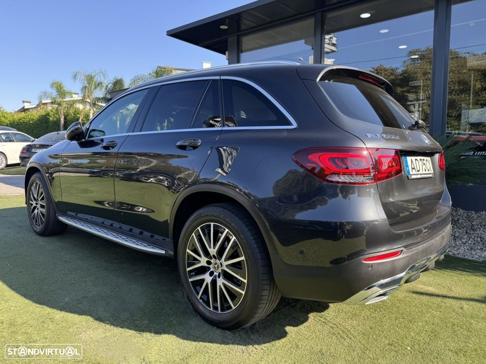 Mercedes-Benz GLC 300 d 4Matic - 12