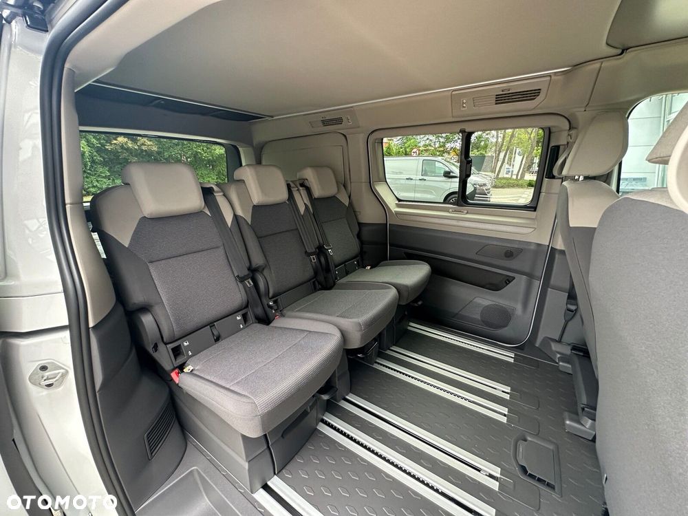 Volkswagen california Nowa California Beach silnik: 2,0 l TDI SCR 150 KM / skrzynia biegów: 7-biegowa DSG rozstaw osi: 3124 mm - 22