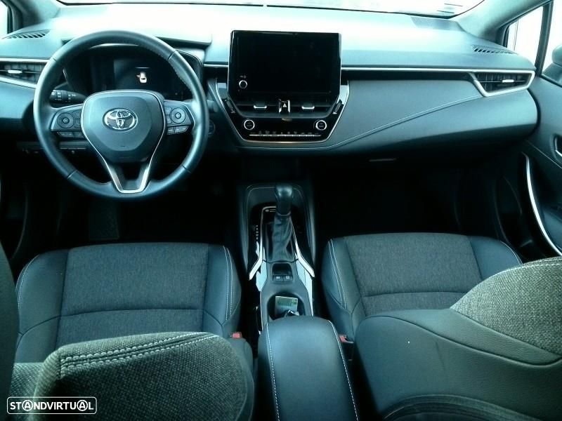 Toyota Corolla Touring Sports - 5