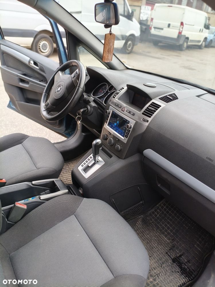 Opel Zafira - 5