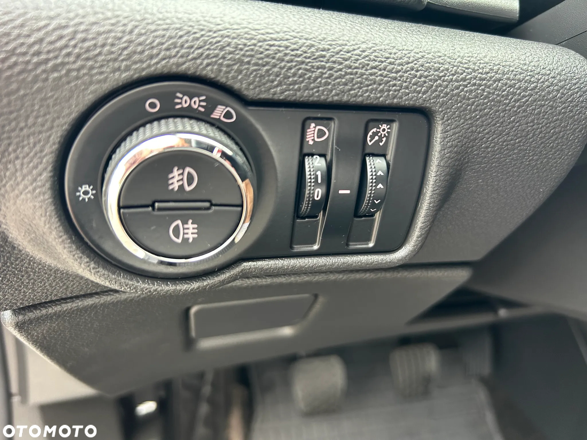 Opel Astra IV 1.4 Active - 29