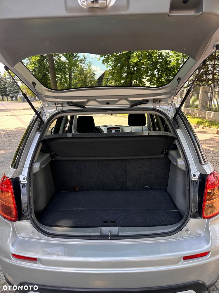 Suzuki SX4 1.6 VVT Automatik 4x2 Comfort - 16