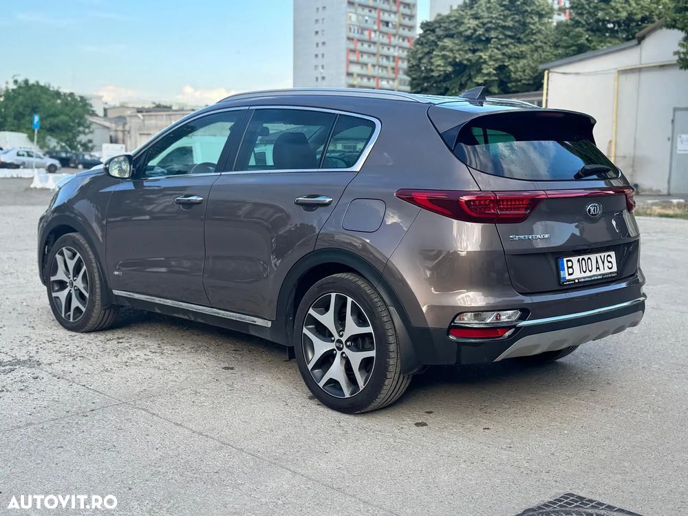 Kia Sportage 1.6 T-GDI 7DCT 4x4 Plus - 8