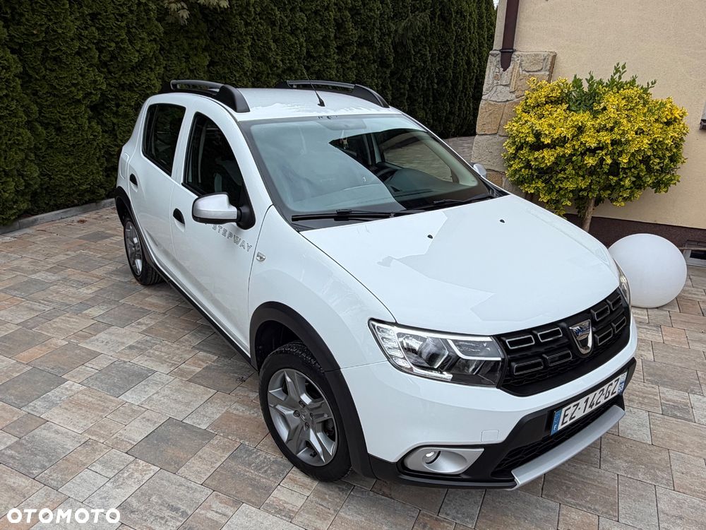 Dacia Sandero - 4