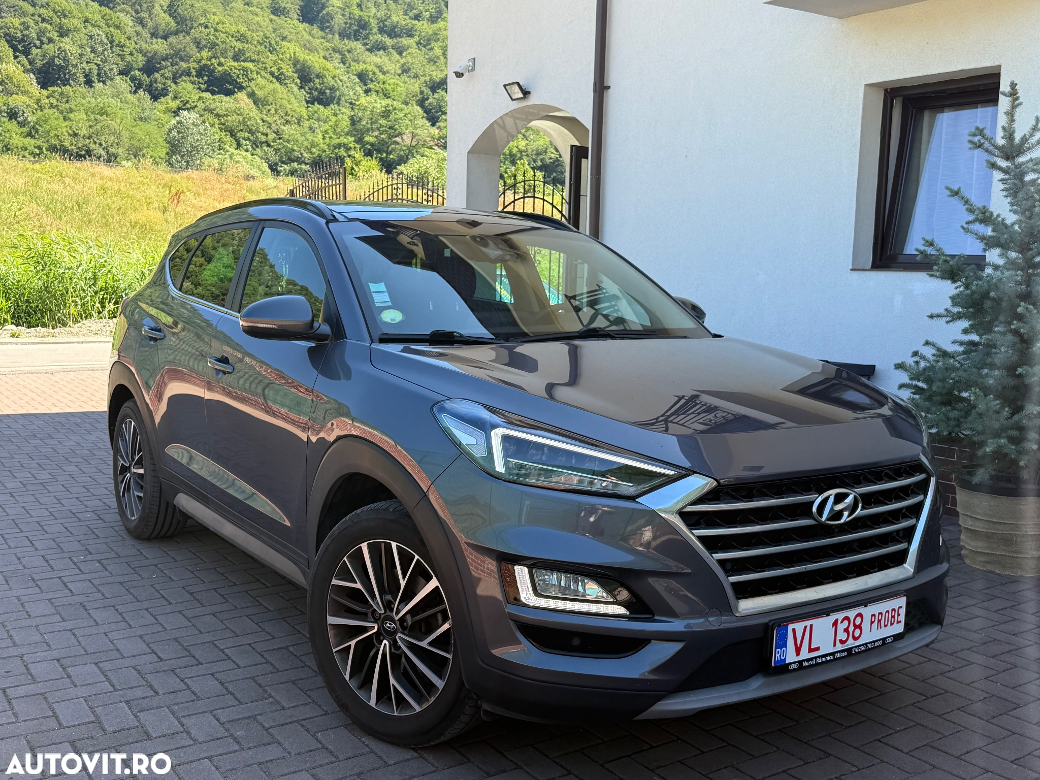 Hyundai Tucson blue 1.6 CRDi 2WD DCT Premium - 2