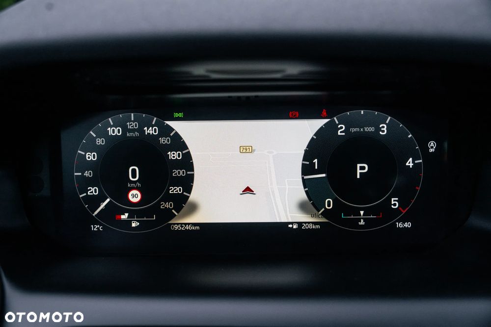 Land Rover Discovery Sport D165 Dynamic SE - 27