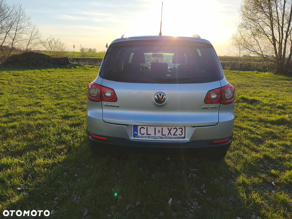 Volkswagen Tiguan 2.0 TDI 4Mot Sport&Style - 6