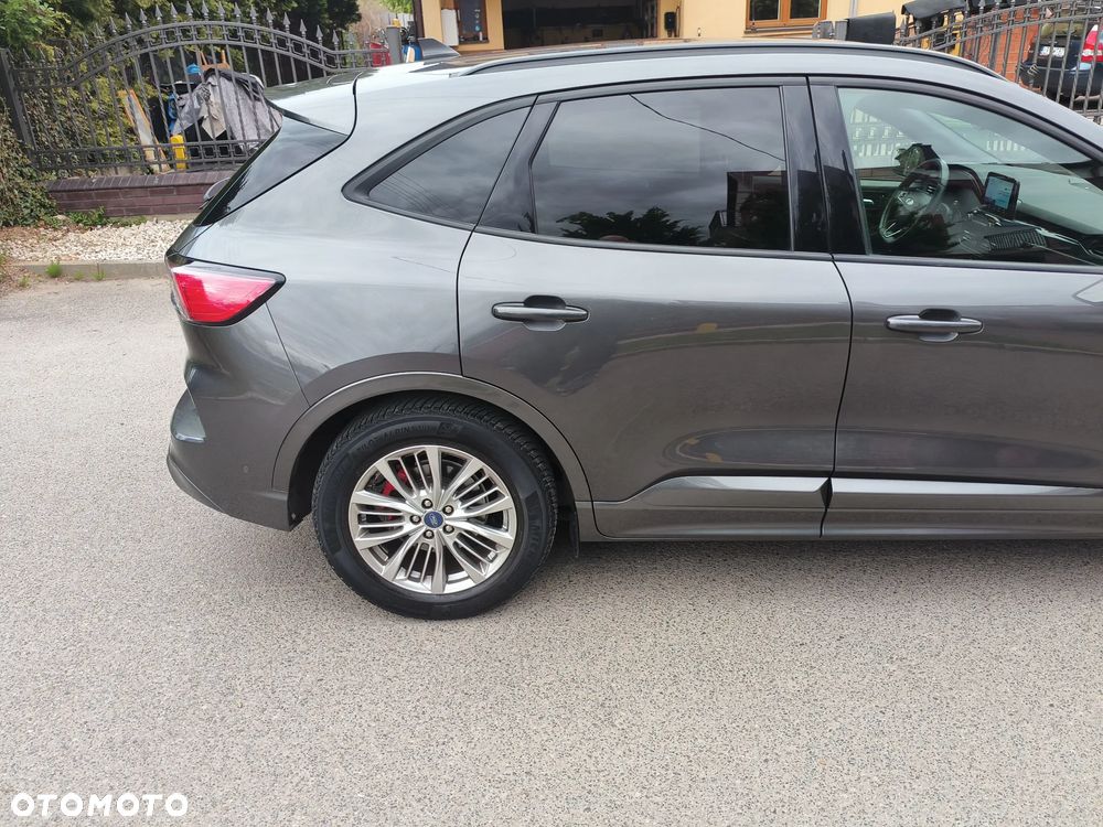Ford Kuga 2.0 EcoBlue 4x4 ST-LINE X - 31