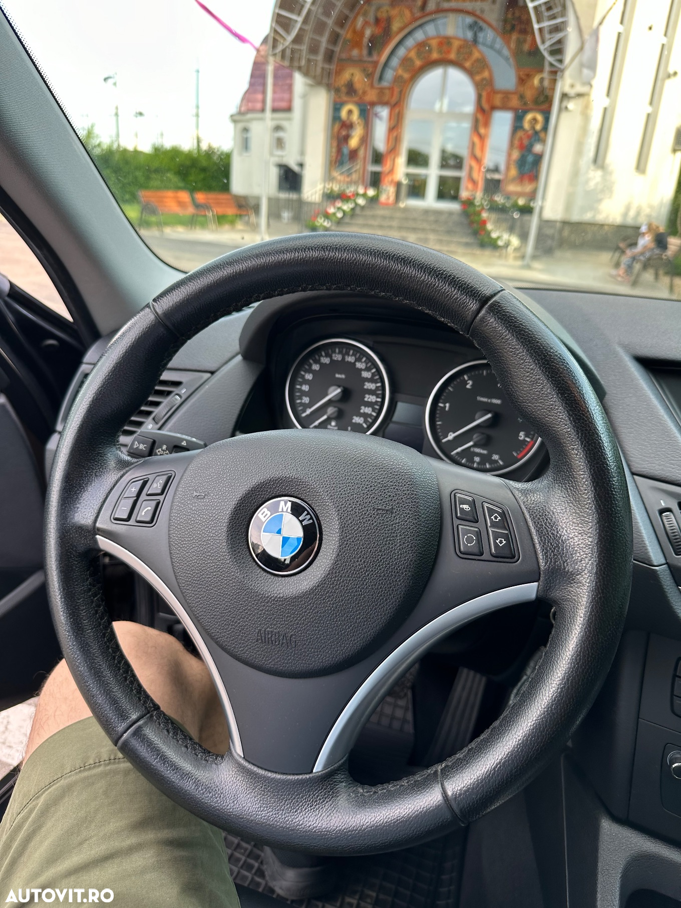 BMW X1 - 10