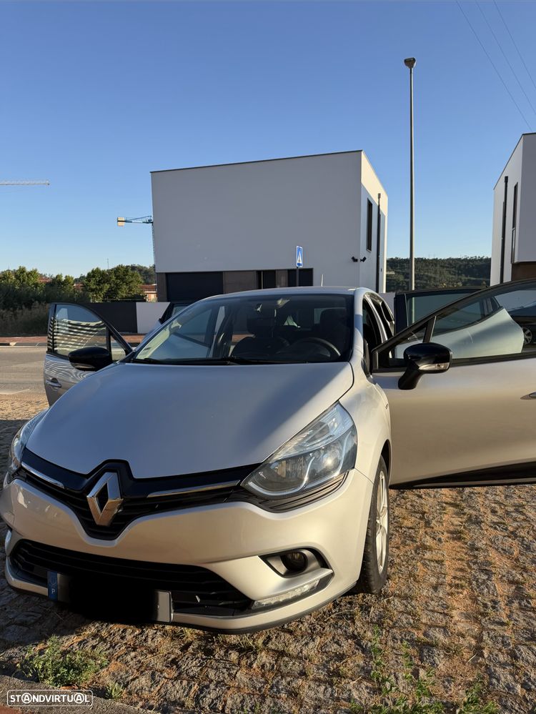 Renault Clio 0.9 TCe Limited - 1