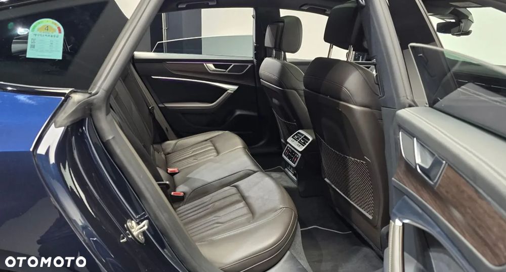 Audi A7 Sportback - 13