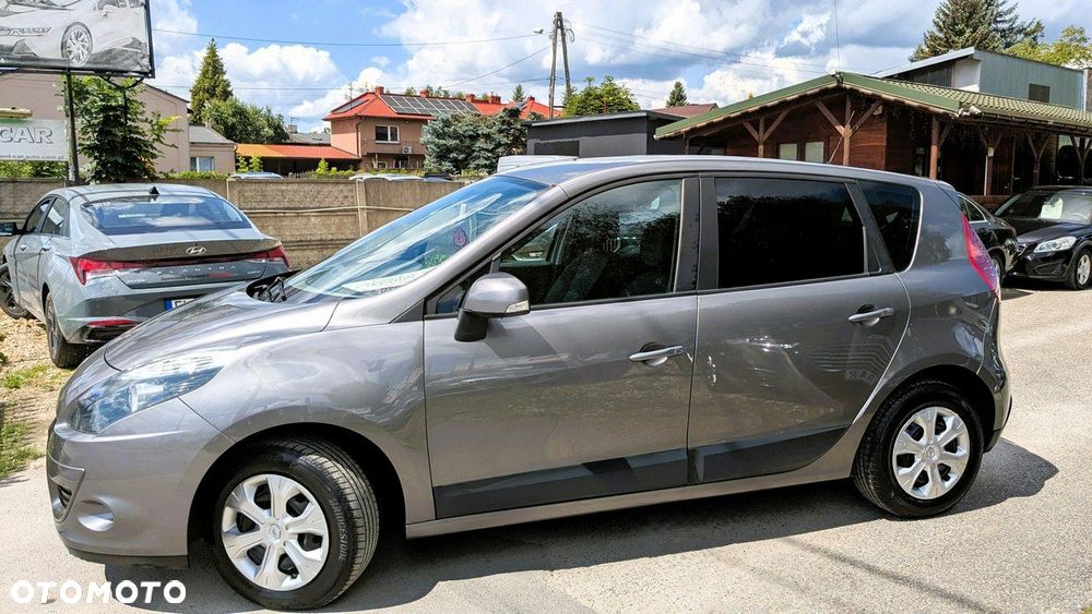 Renault Scenic - 3