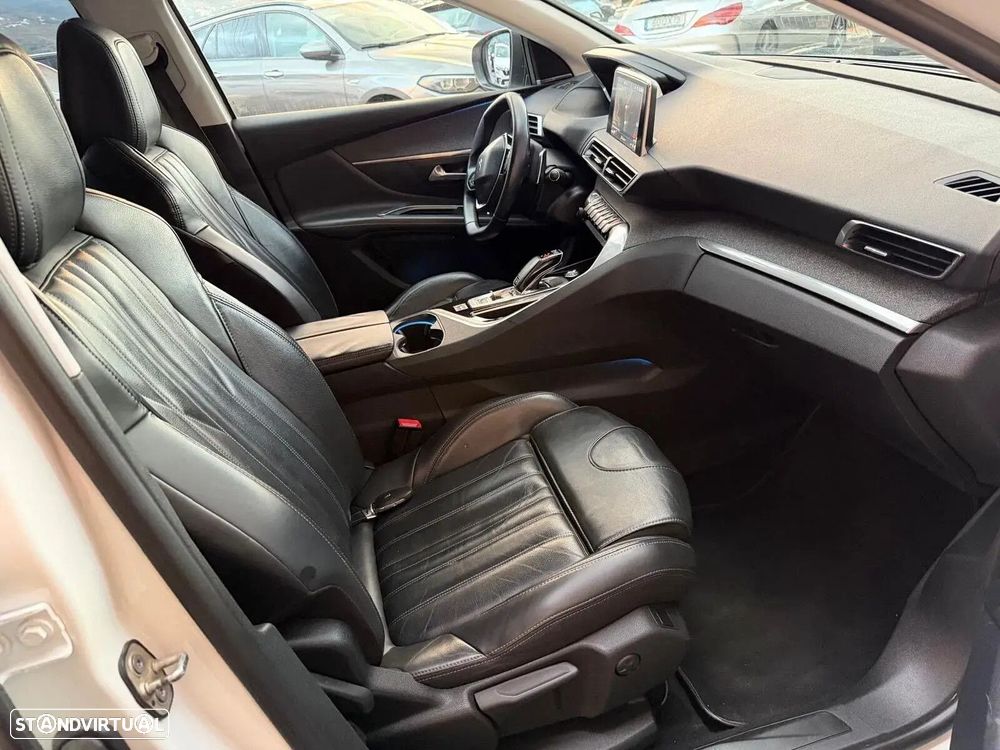 Peugeot 3008 1.6 e-HDi Allure 2-Tronic - 9