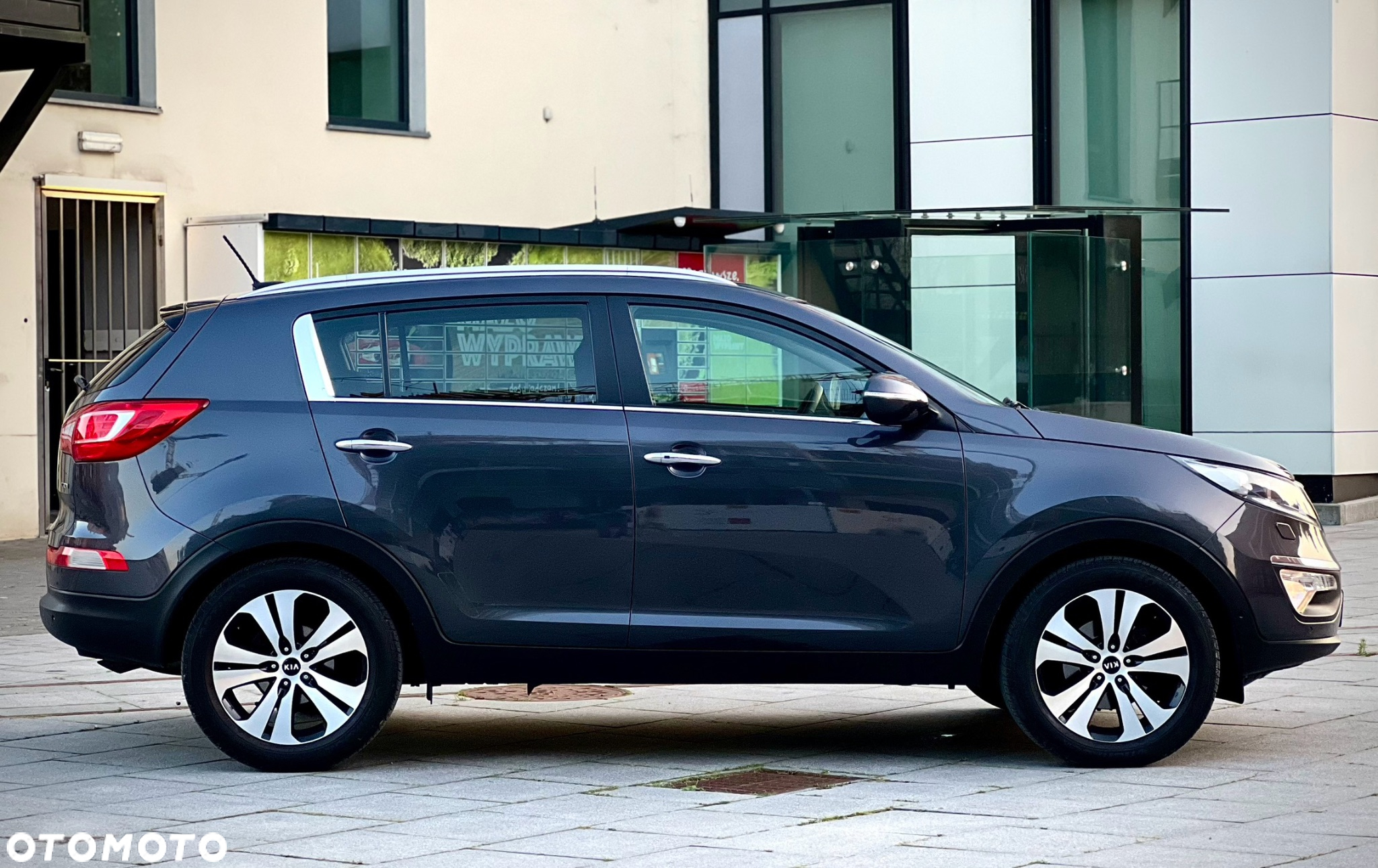 Kia Sportage 2.0 CRDI 2WD Vision - 6