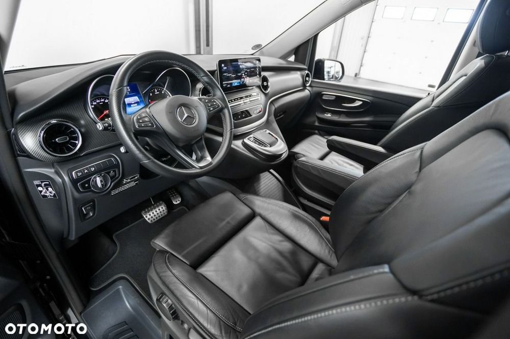 Mercedes-Benz Klasa V 250 d lang 4Matic 9G-TRONIC Avantgarde Edition 2023 - 22