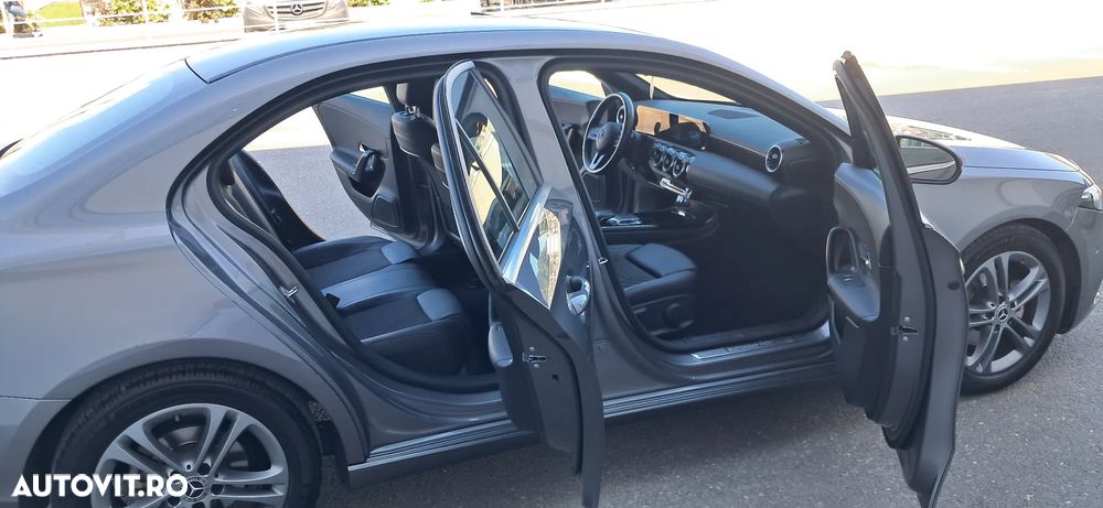 Mercedes-Benz A - 25