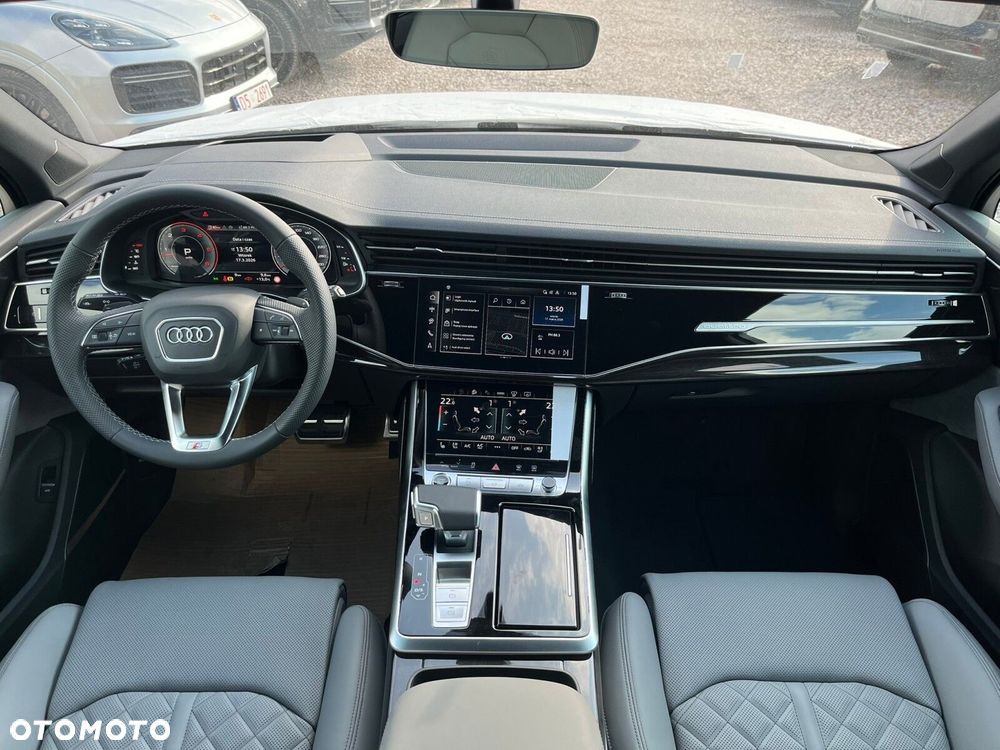 Audi Q7 - 11