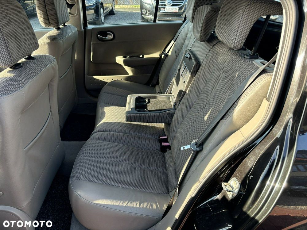 Renault Megane 2.0 Dynamique - 18