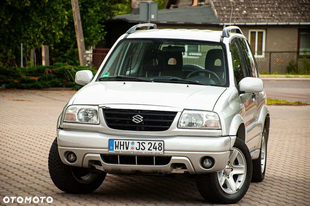Suzuki Grand Vitara 1.6 - 10