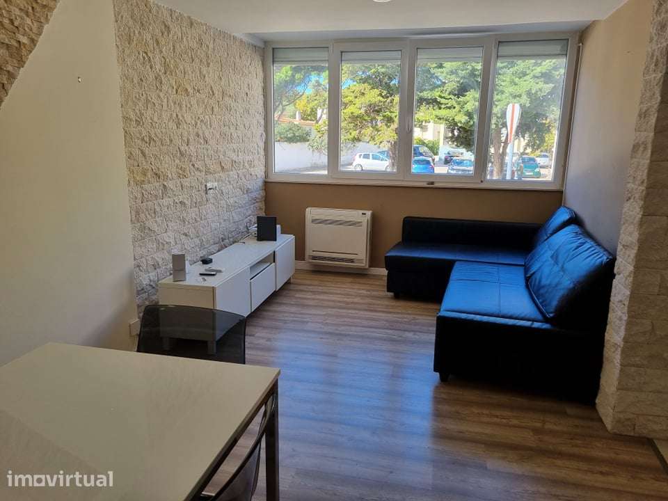 Apartamento T2 remodelado Parede-central - Grande imagem: 2/10