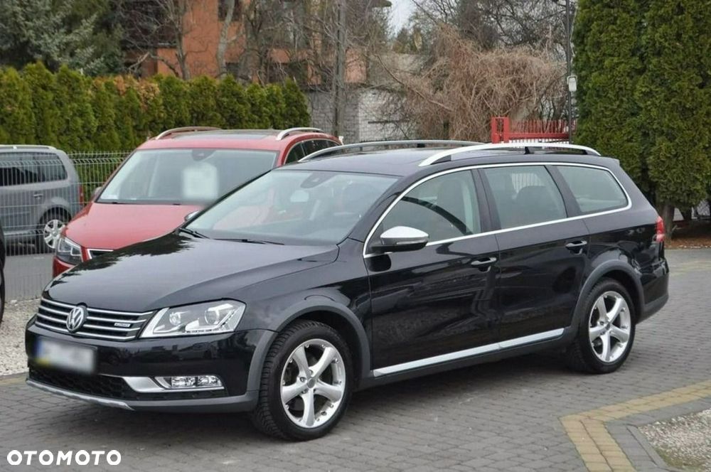 Volkswagen Passat Alltrack 2.0 TDI 4Mot DSG - 2