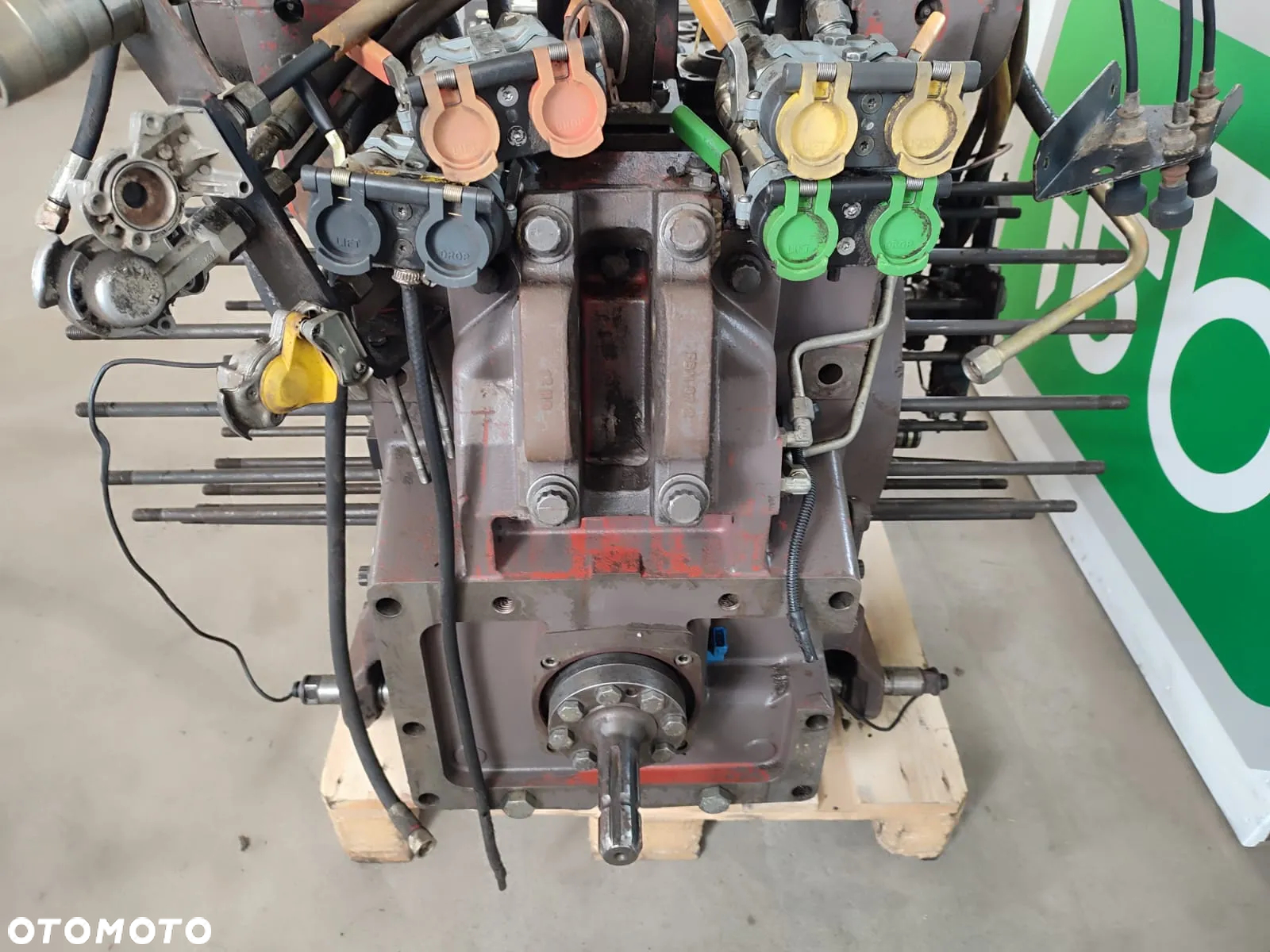 Dyferencjał tył 405B3 MASSEY FERGUSON 8170 - 8