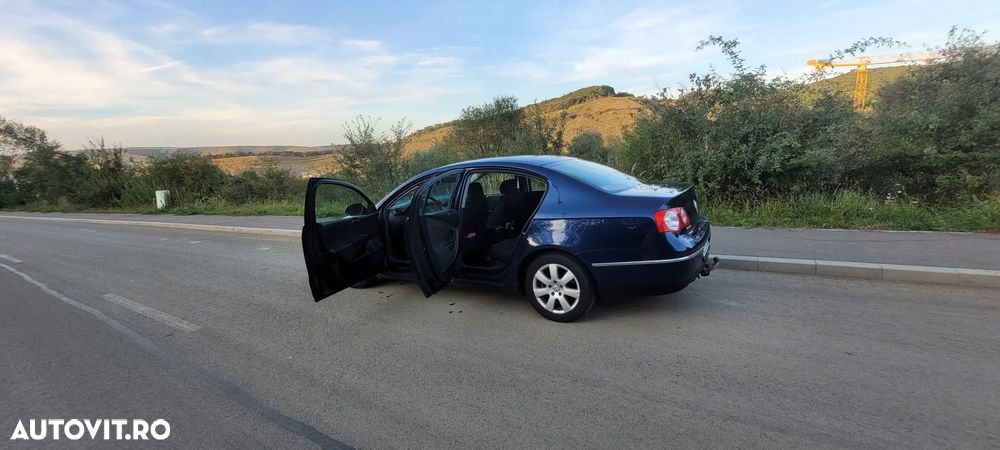 Volkswagen Passat 1.9TDI Comfortline - 10