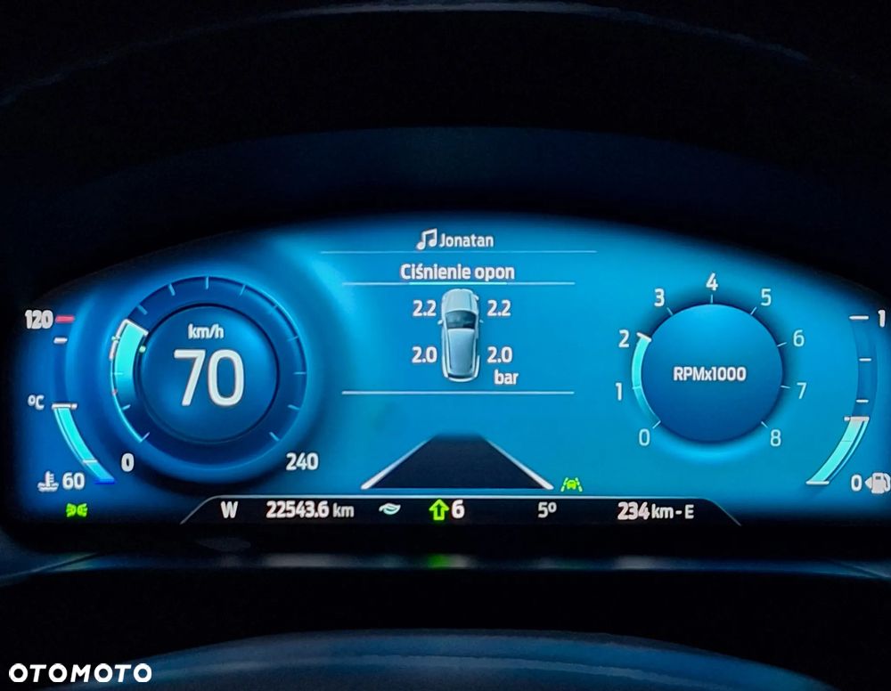 Ford Kuga 1.5 EcoBoost ST-LINE - 29